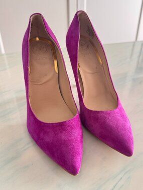 GUESS Fuchsia Suede Pumps – 4-Inch Heels – Size 38